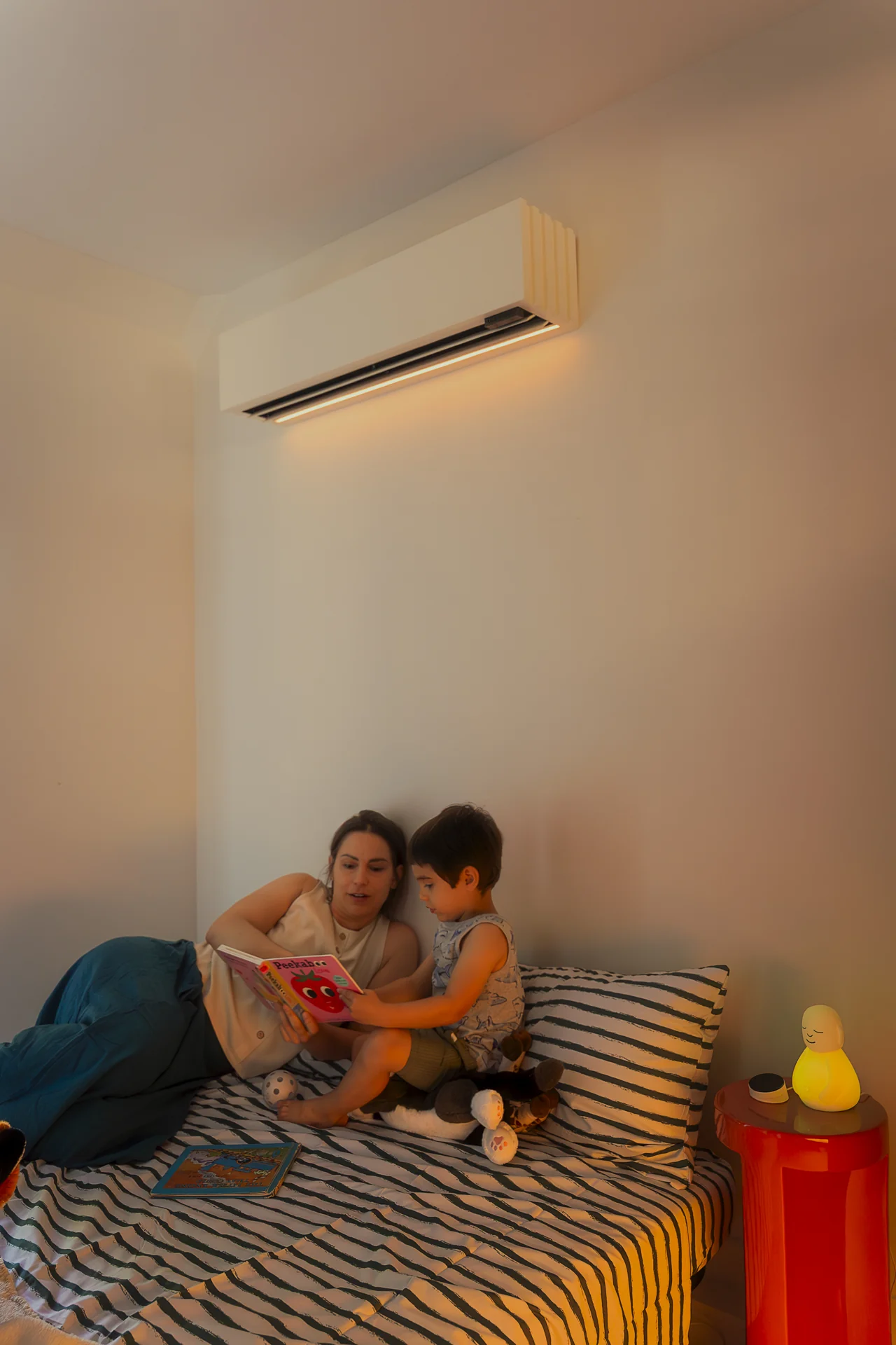 Quilt indoor unit in a bedroom; manufacturer image